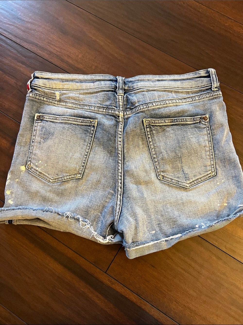 Anthropologie denim shorts size 30, nicely distressed, frayed and paint spatters - Picture 3 of 6